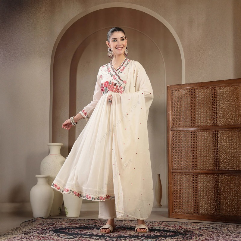 Summer Clothing India - Weißes Baumwoll-Anarkali-Kurti-Set mit Hose und Dupatta,